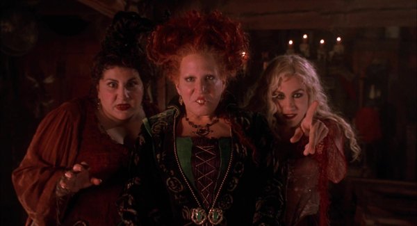 Halloween movie schedule Hocus Pocus
