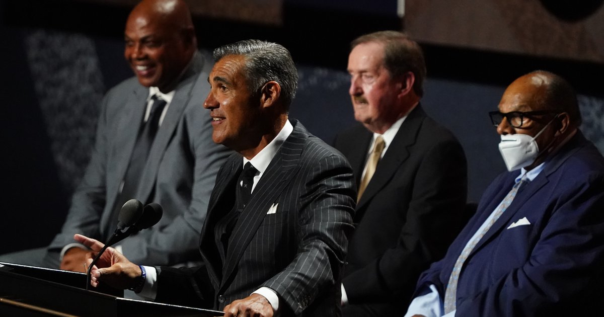Jay Wright's touts 'great' Philadelphia basketball tradition in Hall of Fame induction speech