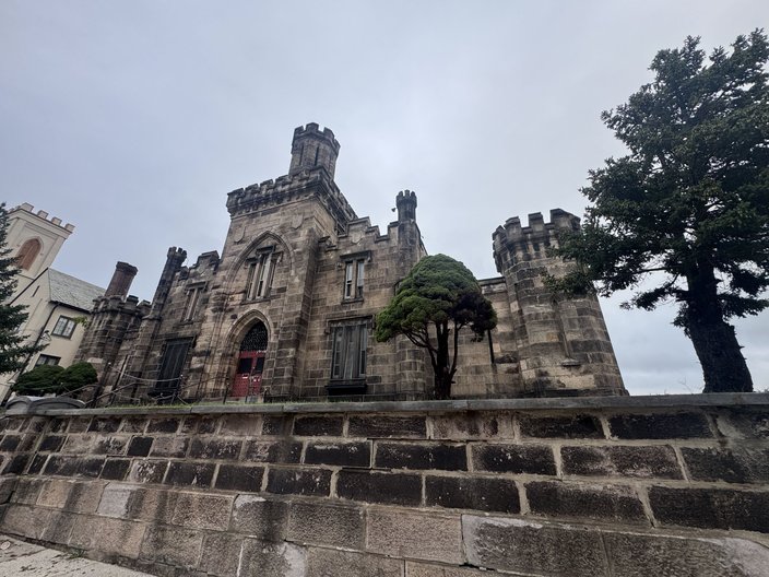 Airy Castle LeBrun