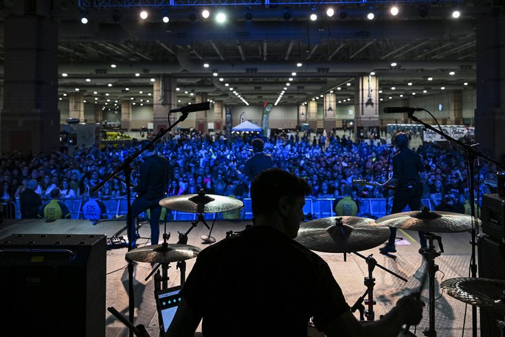 AC Beer Fest Concert Crowd