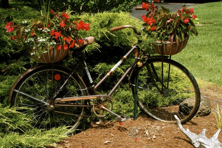 26 DIY Yard Art Ideas - Home Decor Garden Crafts