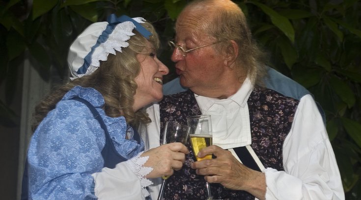 Ben Franklin and Betsy Ross