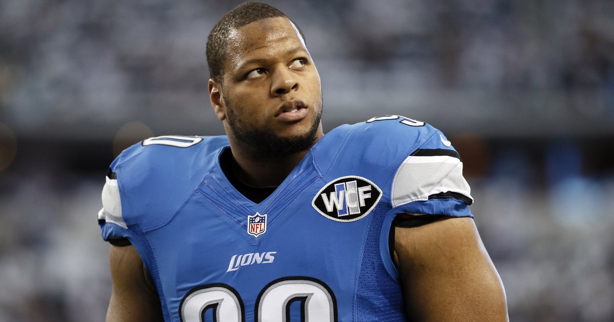 Lions say they will not place franchise tag on Ndamukong Suh