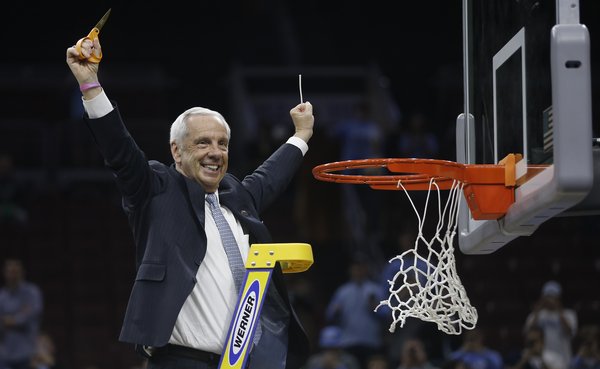 032716_Roy-Williams_AP