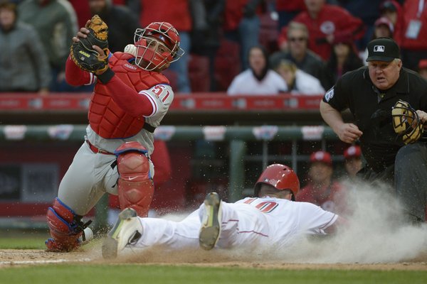 040416_Phillies-Reds_AP