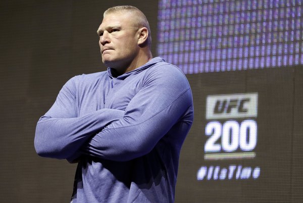071516_Lesnar-UFC_AP