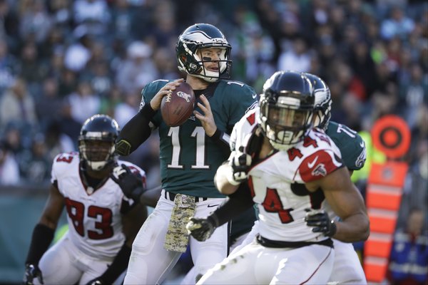 111316_Eagles-Wentz_AP