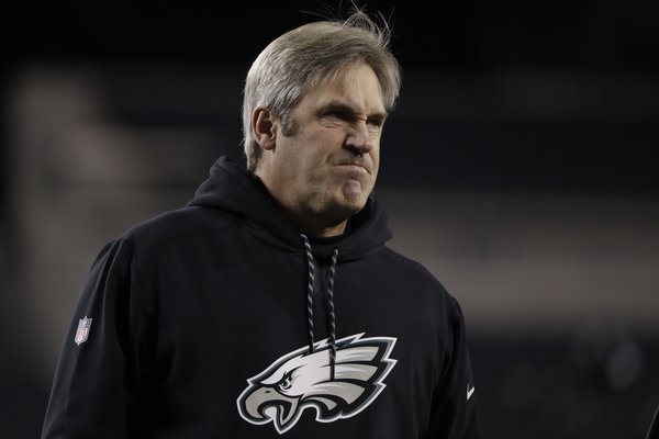 112916_Pederson-Eagles_AP