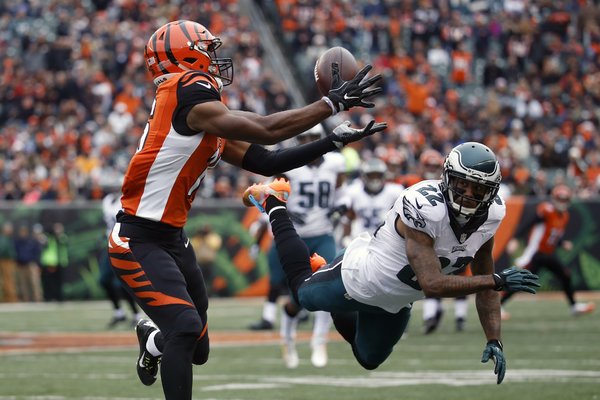 120416_Eagles-Bengals-carroll_AP