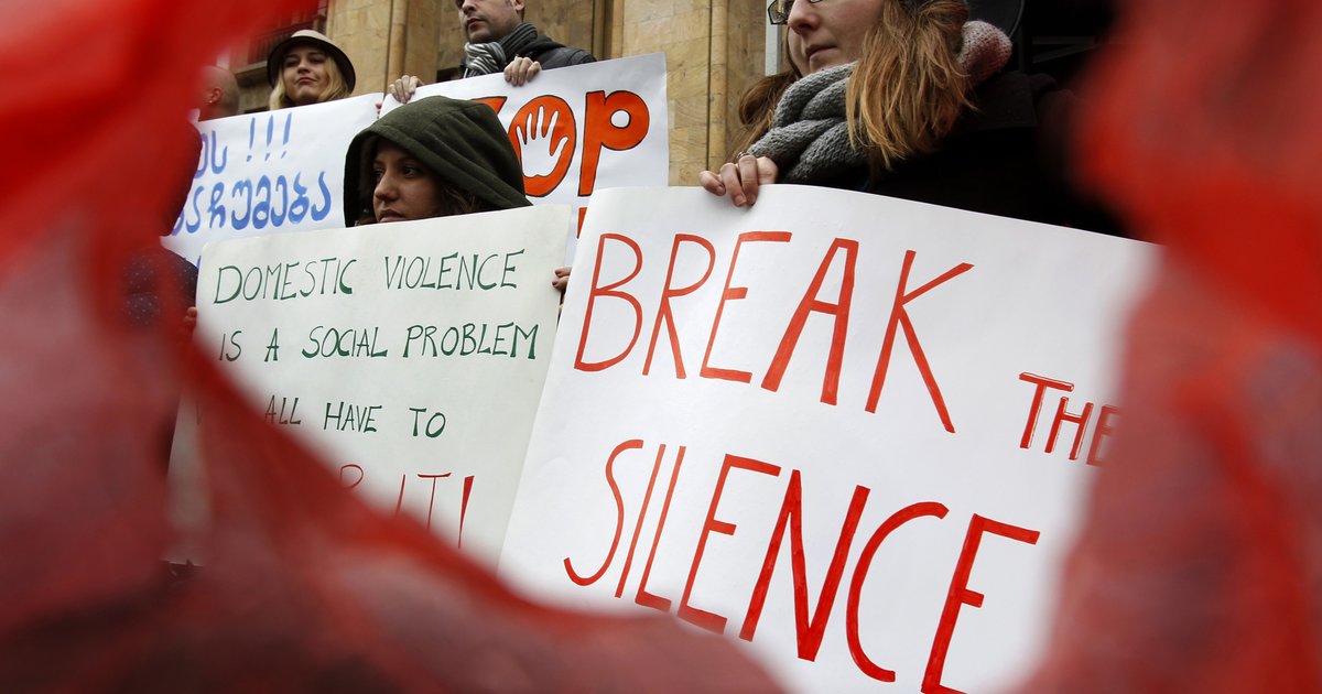 Lacrosse team at Brown pledges to fight sexual violence PhillyVoice