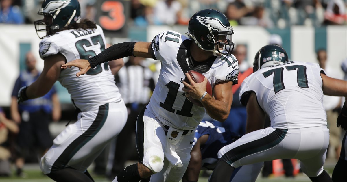 Tebow, Barkley competing for Eagles' No. 3 QB job in final preseason game