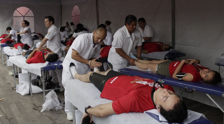 03292015_SportsMassage_AP