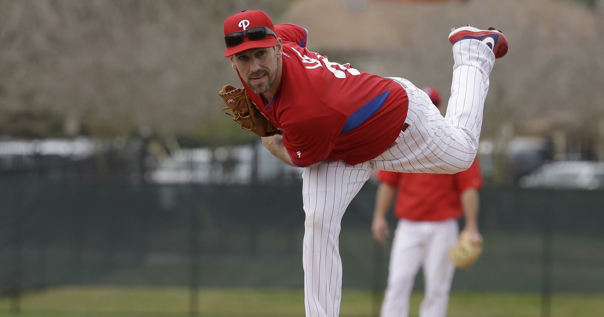 Lee has soreness in pitching elbow, will visit Dr. Andrews PhillyVoice