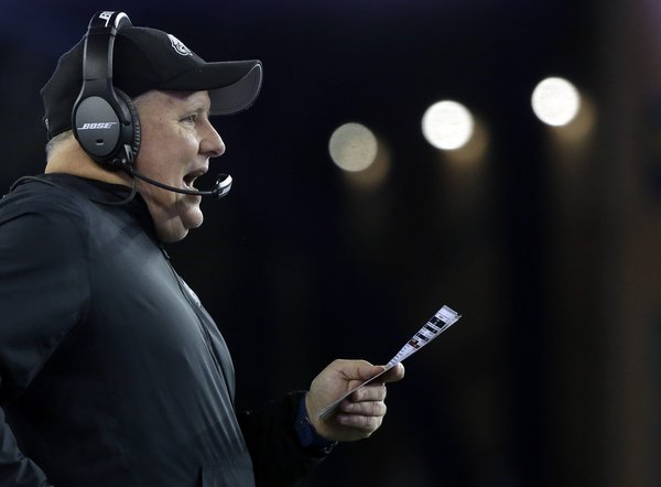 120715_Chip-Kelly_AP