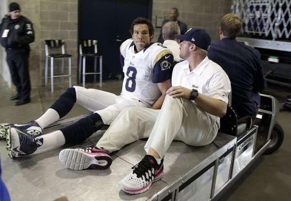 021015SamBradford