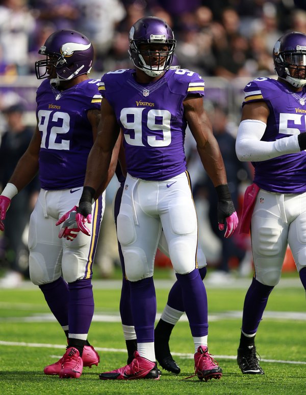 102216_Vikings-D_AP