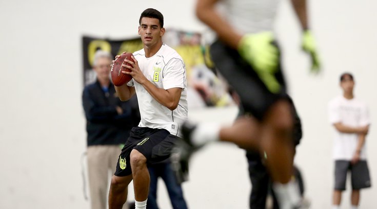 042315MarcusMariota