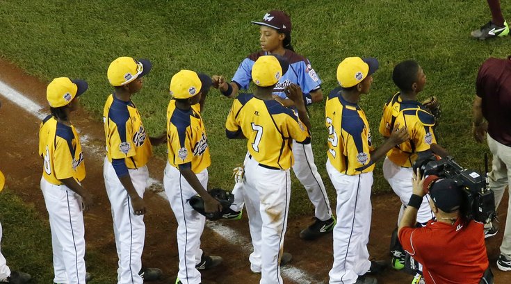 021115_mo'nedavis_ap