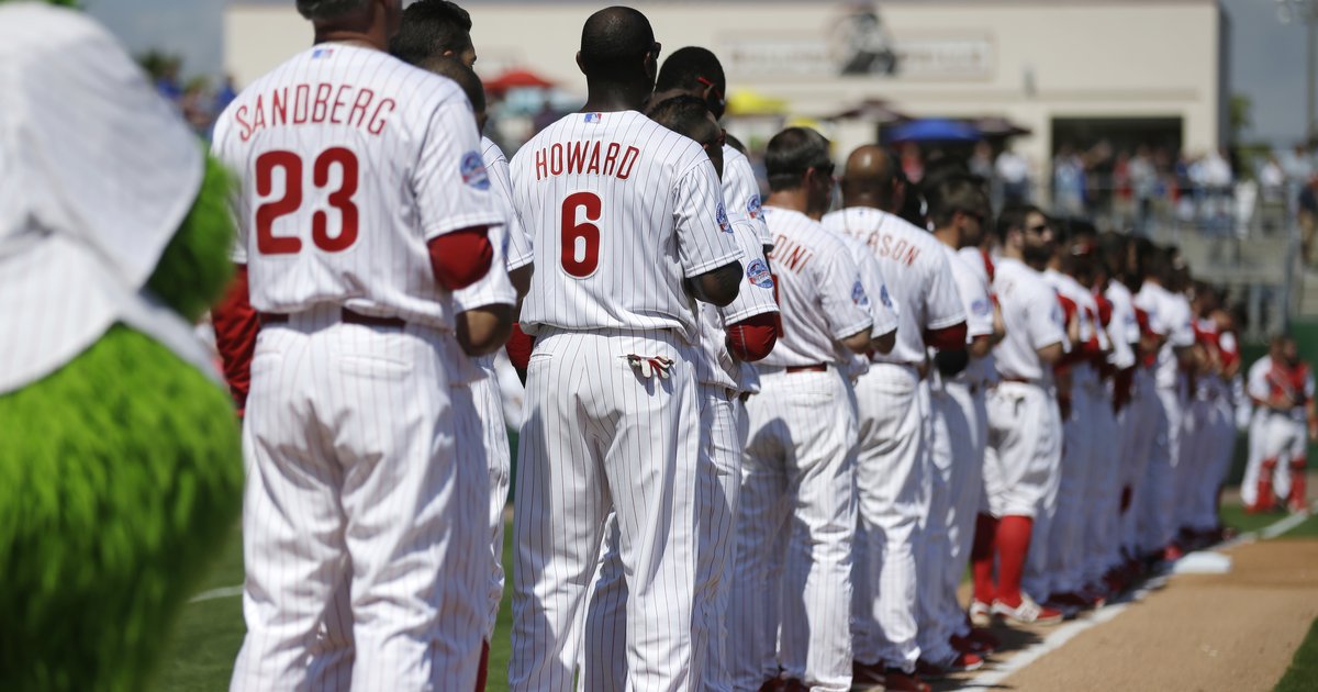 Phillies recall Phillippe Aumont to replace injured Cole Hamels