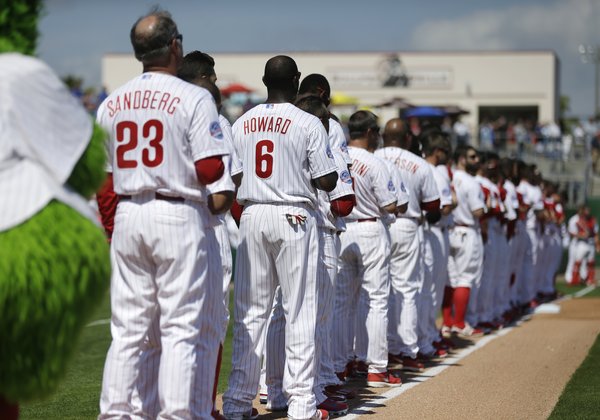 030915_phillies_AP