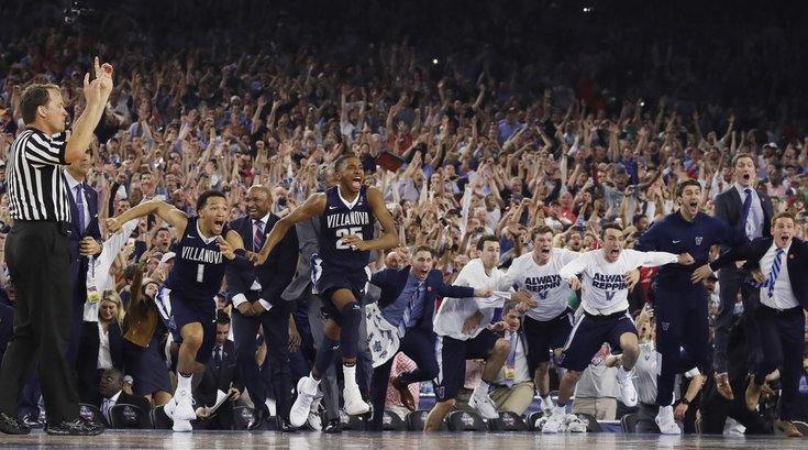 040516_Nova-celebrates_AP