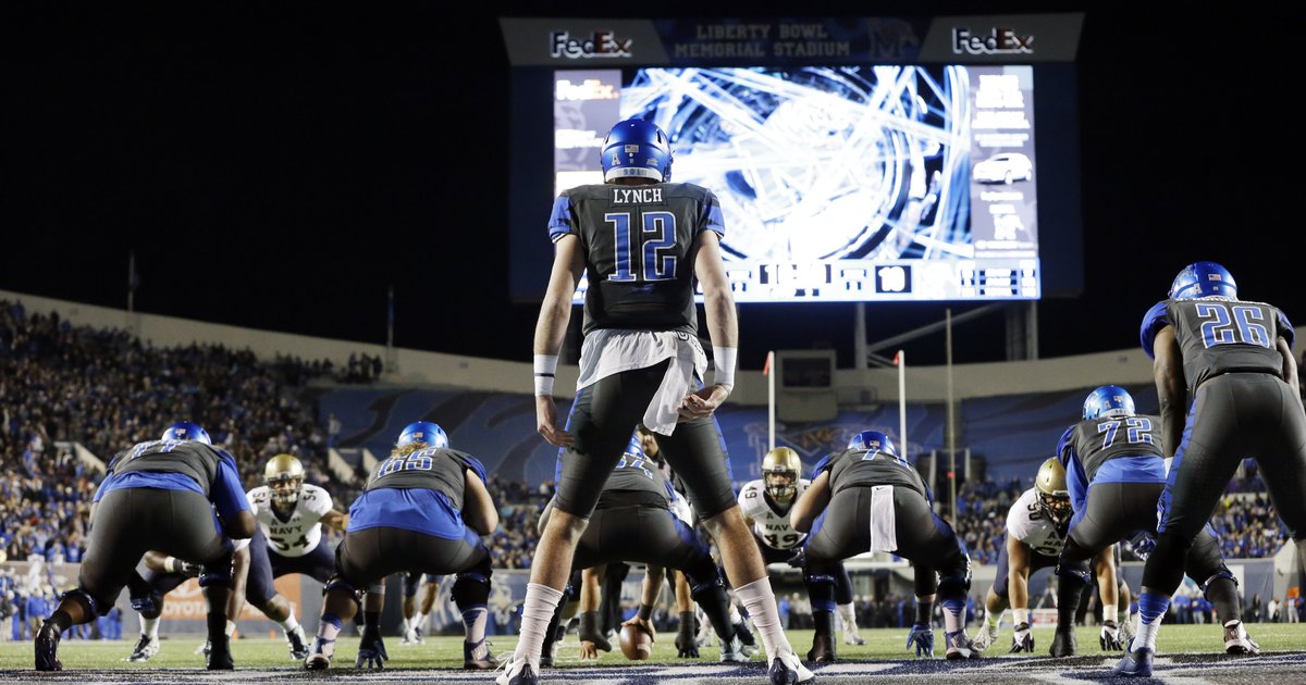 2016 NFL Scouting Report: Scouting Paxton Lynch, Memphis