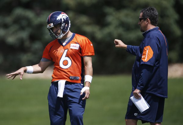 060116MarkSanchez