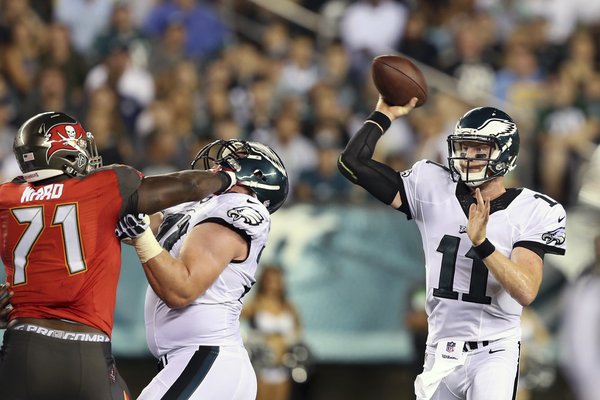 081116CarsonWentz