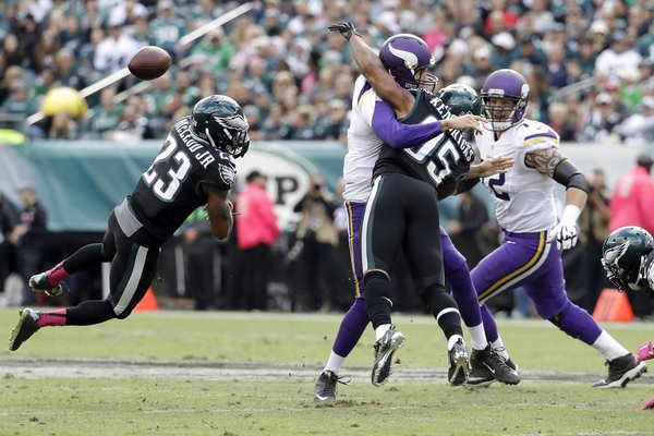 102416MychalKendricks