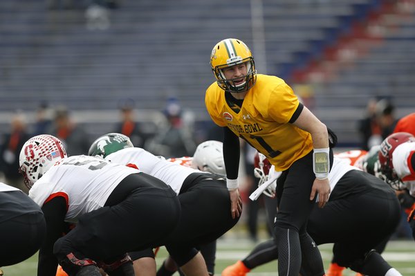 012816CarsonWentz