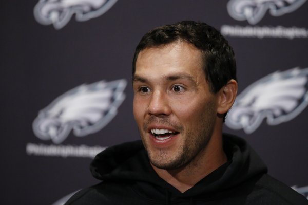 060116SamBradford