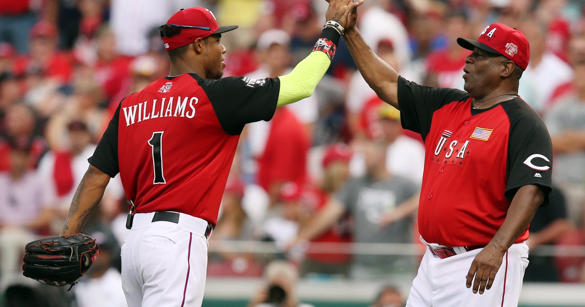 Ken Griffey Jr. hits a homer during BP at the end the Team USA