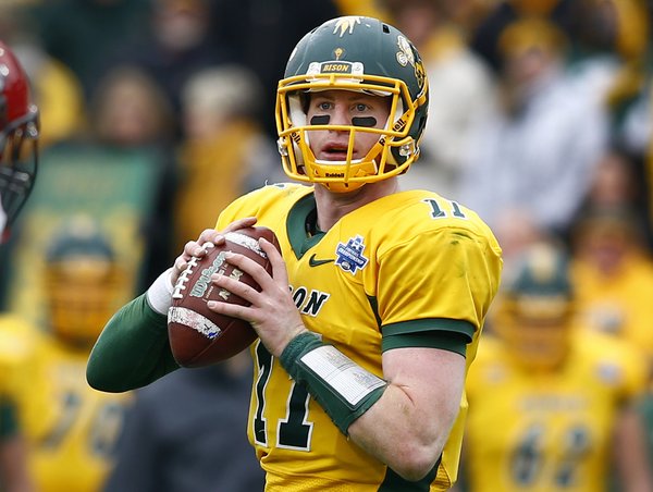 042616CarsonWentz