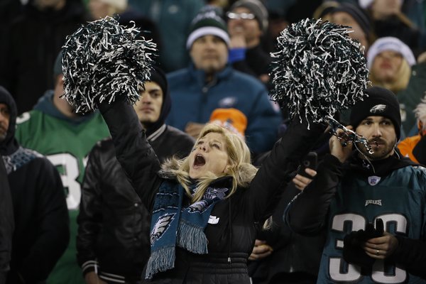 021816EaglesFans