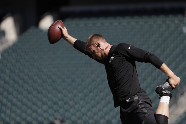 0926162CarsonWentz