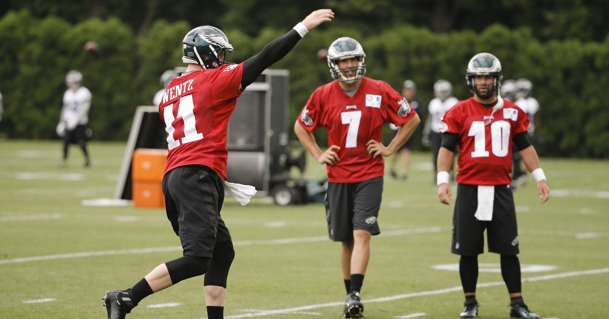 Eagles minicamp practice notes Up and down day for Carson Wentz