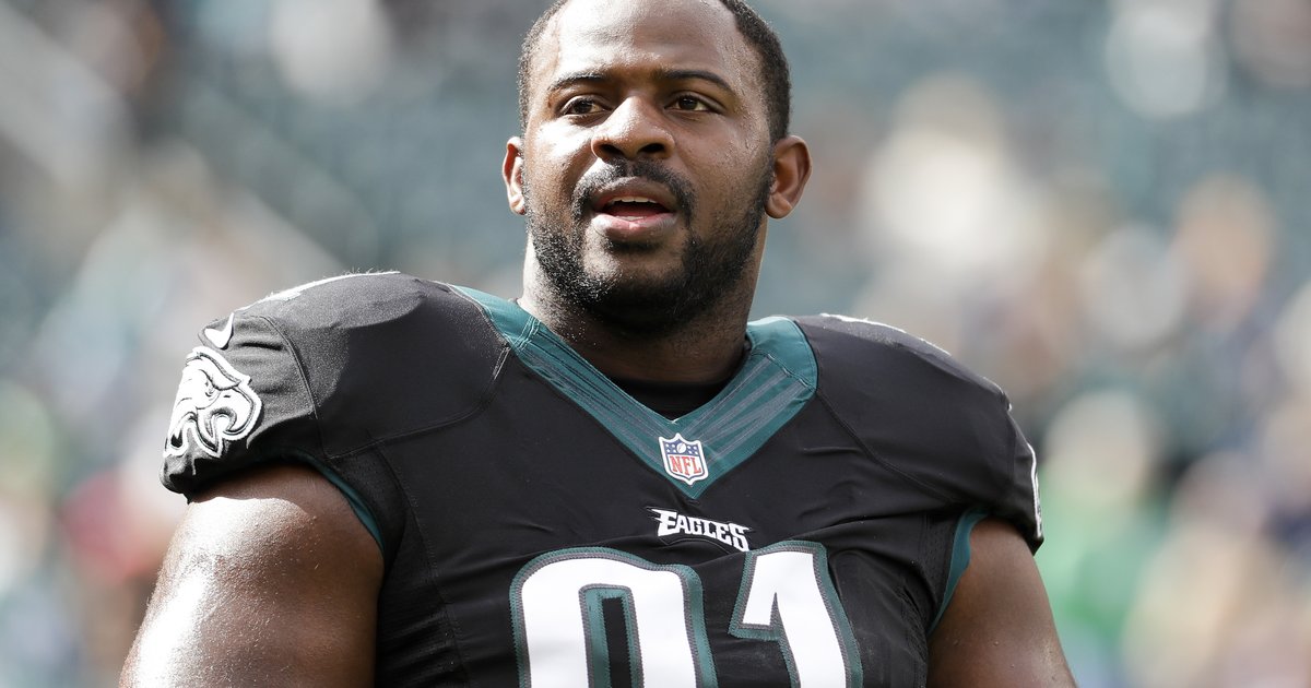 Fletcher Cox reportedly agrees to deal to stay with Eagles