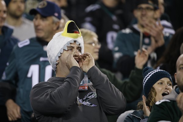 020316EaglesFans