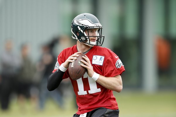 052216CarsonWentz