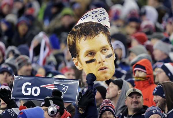 120615PatriotsFans