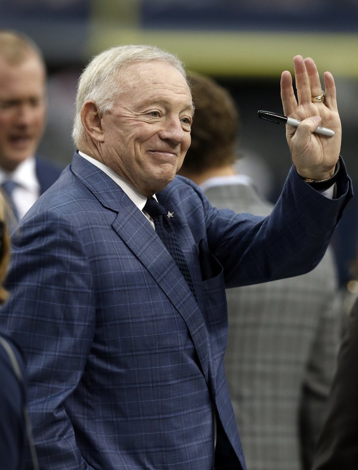 10 reasons the Cowboys will be a dumpster fire this season