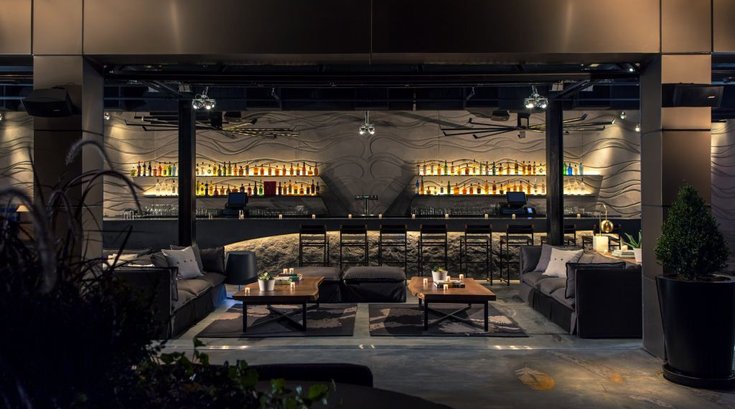 02_Stratus Rooftop Lounge 