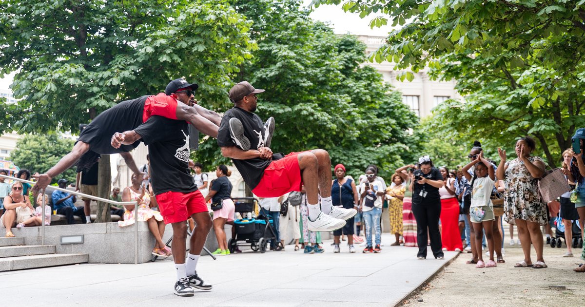 Barnes on the Block will bring live music, art and a street festival to the Benjamin Franklin Parkway Barnes on the Block will bring live music, art and a street festival to the Benjamin Franklin Parkway