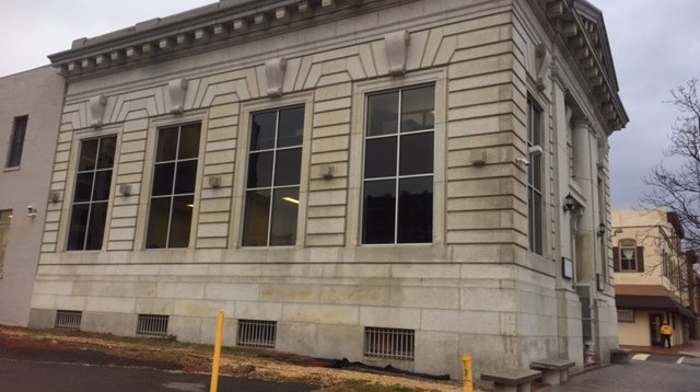 Camden commercial RE 121 Market 