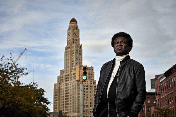 Charles Bradley