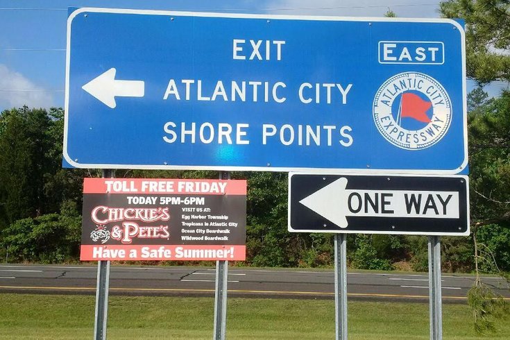 Chickie's & Pete's AC Expressway