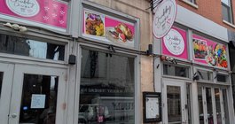 Chubby Chicks closure
