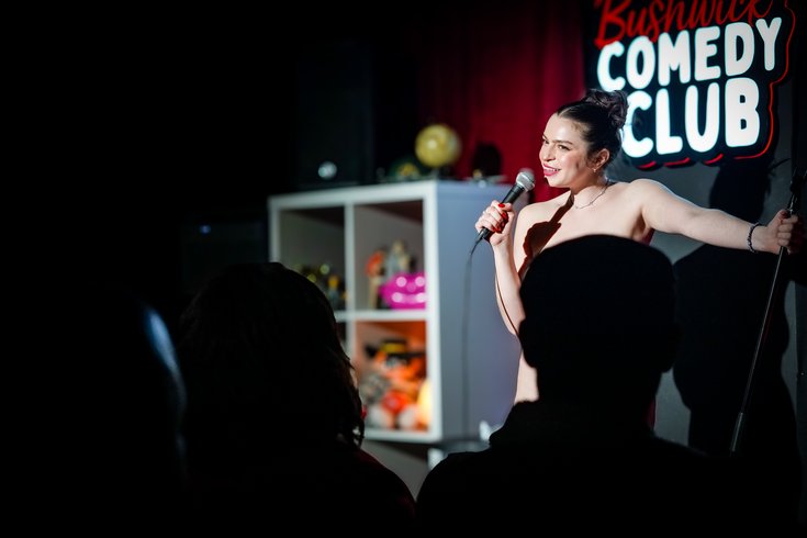 Naked Comedy Club - Athena Pepe