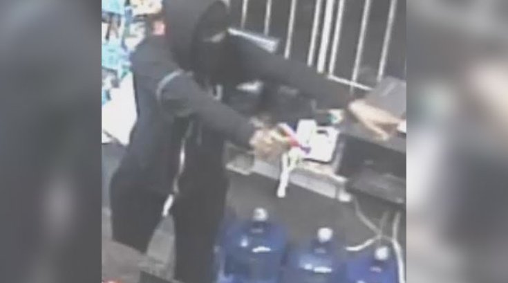 Pizza-Robbery-01062016