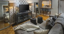 Allan Domb - 121018 - 223-W-RittenhouseSq-818